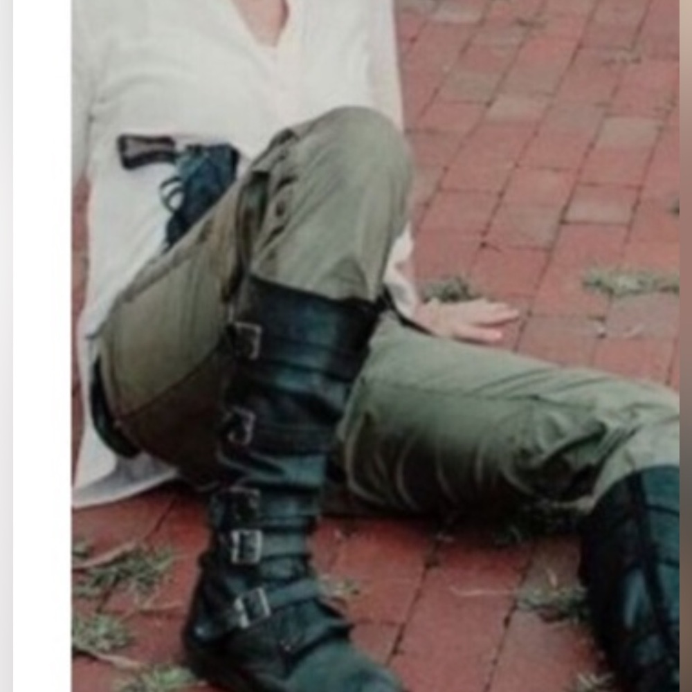 Boots - Picture 2 of 9